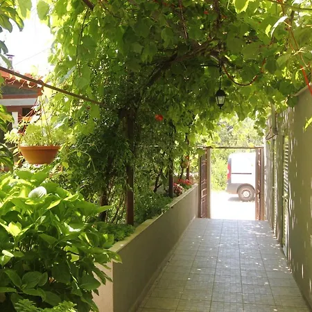 House With A Parking Space Orebic, Peljesac - 10165 Vakantiehuis